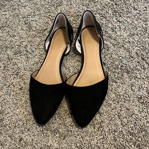 black flats
